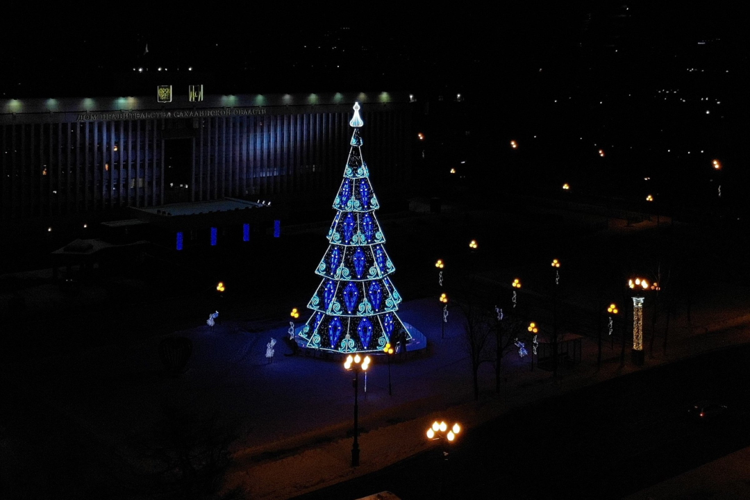 Ёлка с Тетраэдрами 2